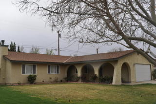 2318 Dallin St, Lancaster, CA 93536-5702