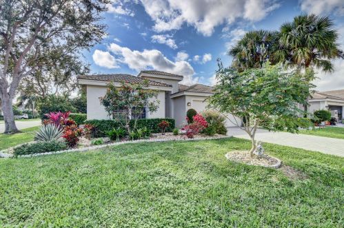 13422 Cordoba Lake Way, Delray Beach, FL 33446-3702