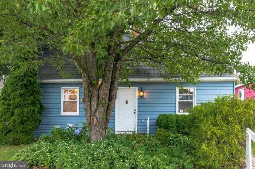 623 Gay St, Hanover, PA 17331-2022