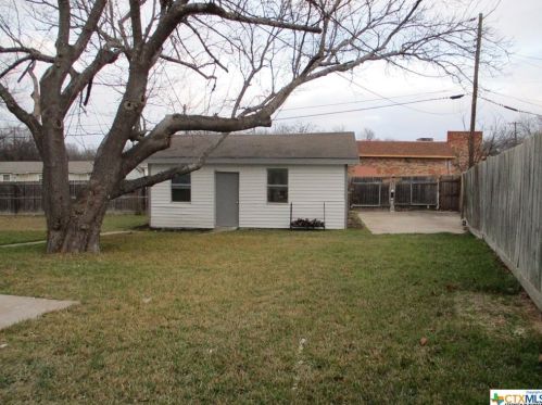909 Fritz Ct, Copperas Cove, TX 76522-2736