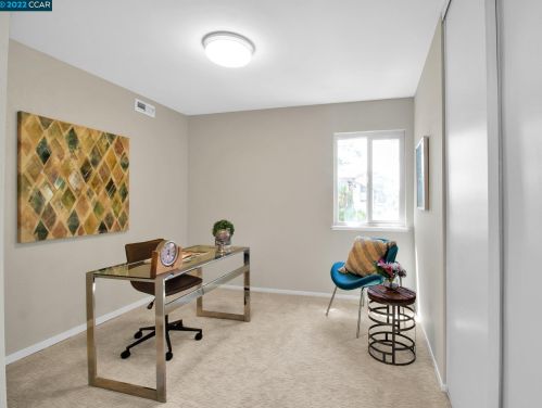 2474 Belvedere Ave, San Leandro CA  94577-6543 exterior