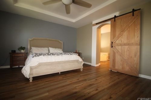 5823 Spice St, Lancaster CA  93536-2348 exterior