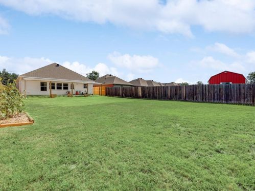 3429 Shelby Ave, Greenville TX  75402-6152 exterior