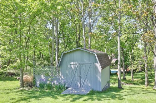 3024 Triplecrown Dr, North Bend OH  45052-9607 exterior