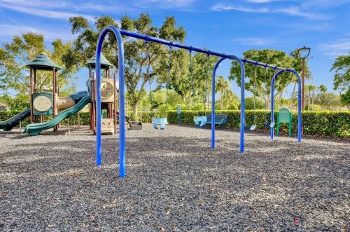8670 Pine Cay, West Palm Beach FL  33411-5538 exterior