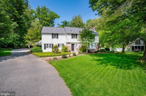 1807 Shipley Rd, Wilmington, DE 19803-3270