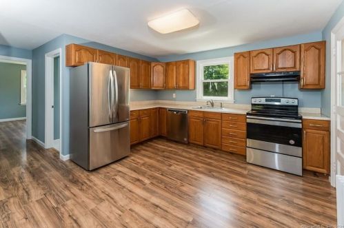 24 Burnside Ave, Plainville CT  06062-2806 exterior