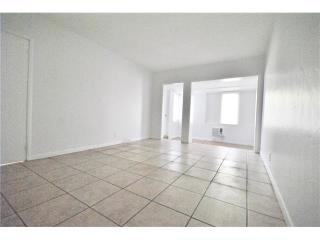 2009 Calais Dr, Miami FL  33141-3561 exterior