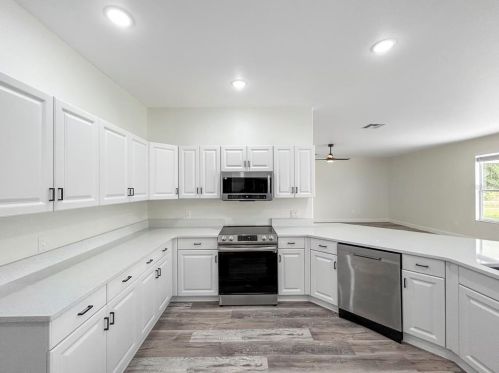 7853 Margate Way, Lakeland FL  33809-6862 exterior