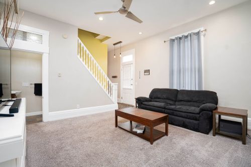 25 9th St, Covington, KY 41011-2409