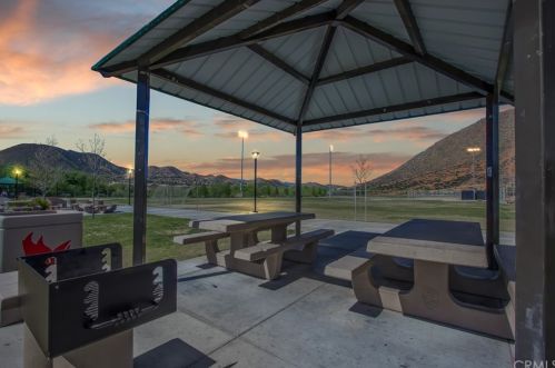 34200 Nandina Ct, Lake Elsinore CA  92532-2954 exterior