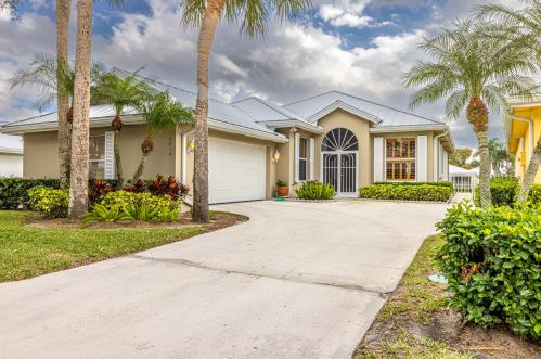 2810 Brighton Way, Palm City, FL 34990-6068