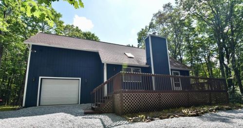 192 Mountain View Dr, Jim Thorpe, PA 18229-2826