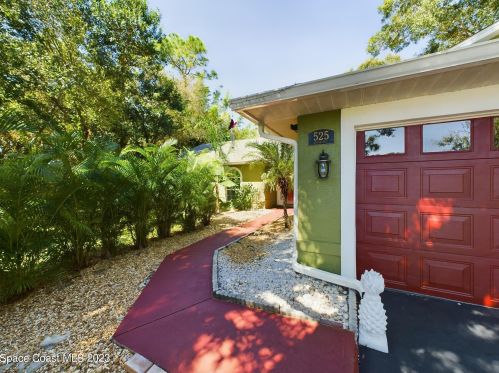 525 Brookedge Ter, Sebastian, FL 32958-5911
