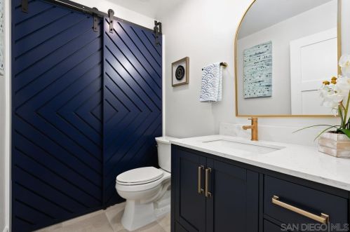 365 Alameda Blvd, San Diego CA  92118-1134 exterior