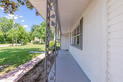2487 3 Ave, Alford FL  32420-6847 exterior
