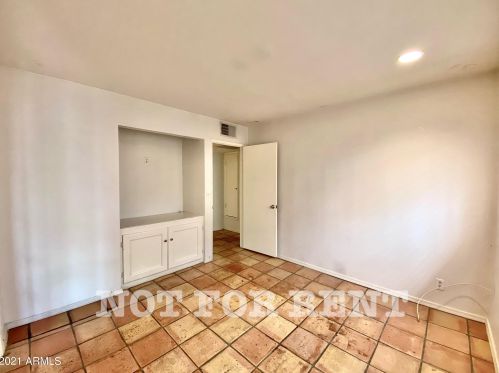 7526 Taylor St, Scottsdale AZ  85257-4352 exterior