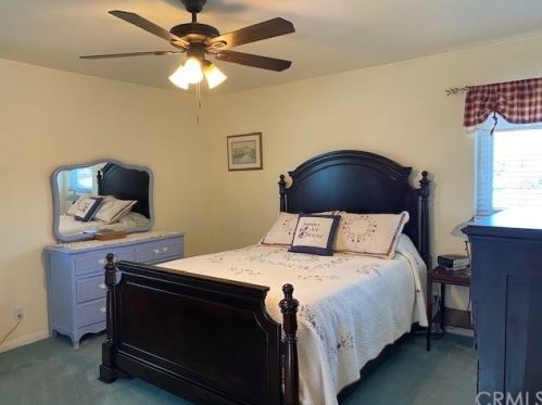 9237 Manzanar Ave, Downey CA  90240-2807 exterior