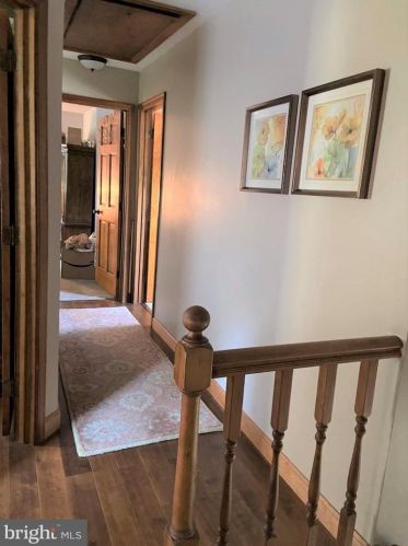 1331 Westminster Dr, Downingtown PA  19335-3652 exterior