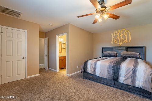 8142 11th Pl, Phoenix AZ  85020-3716 exterior