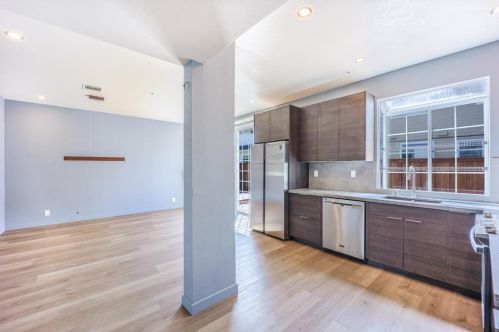 32225 Jean Dr, Union City CA  94587-5503 exterior