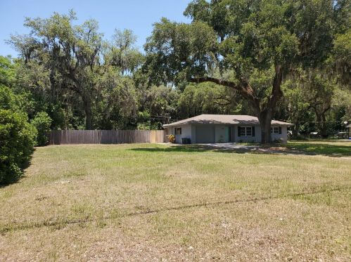 400 Pine Way, Sanford, FL 32773-7225