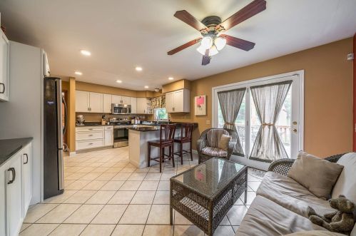 3949 Thomas Dr, Covington KY  41018-2916 exterior