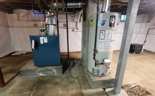 22 Ml Ave, Middletown NY  10940-5220 exterior