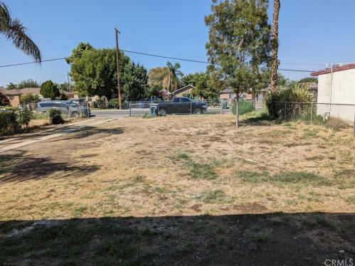 609 Washington St, Bakersfield, CA 93307-2435