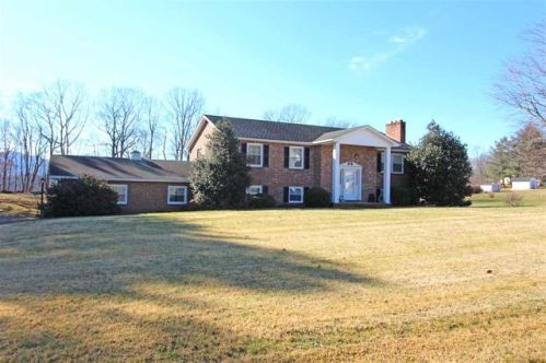 432 Reservoir Rd, Woodstock, VA 22664-1515