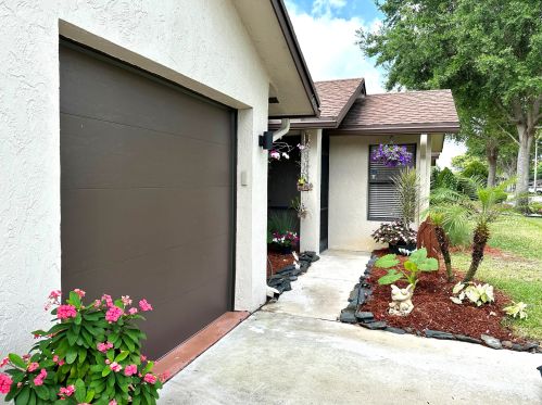 5036 Pine Dr, Boynton Beach, FL 33437-1332