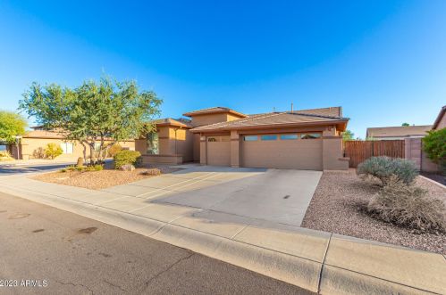 3061 Doral Dr, Chandler, AZ 85249-9122