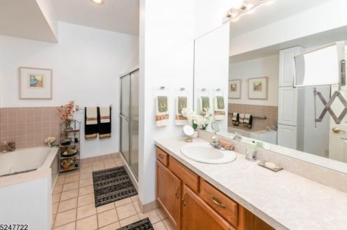 21 Lafayette St, West Milford NJ  07480-3304 exterior