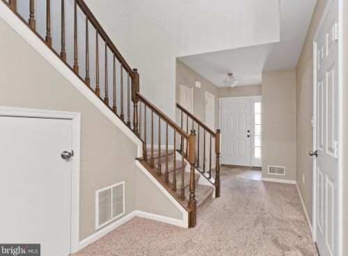 10 Brook Side Dr, Carlisle, PA 17013-4462