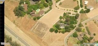 12501 Moffatt Ln, Fresno, CA 93730-9703