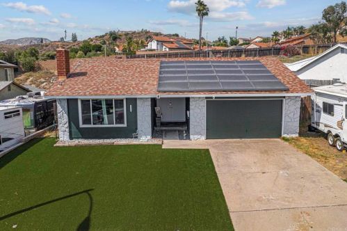 13268 Laurel St, Lakeside CA  92040-3326 exterior