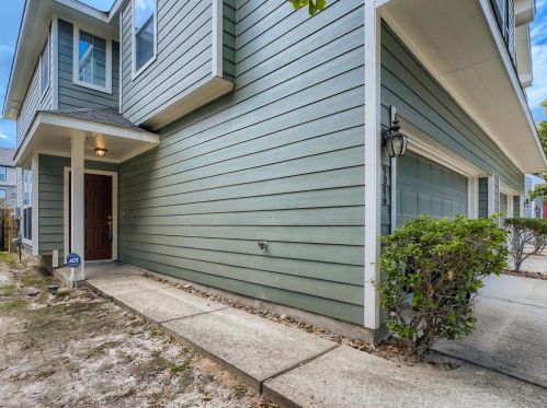 9006 Elm Drake Ln, Humble, TX 77338-1199