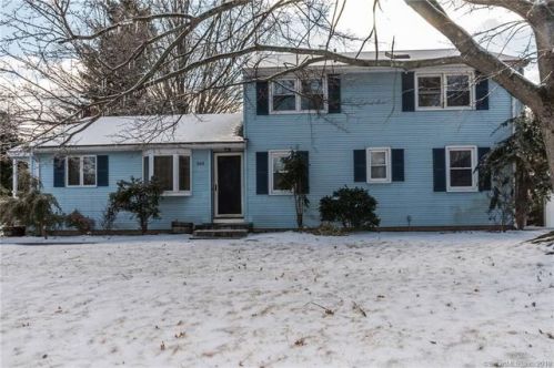 368 Windsor St, Manchester, CT 06042-1644