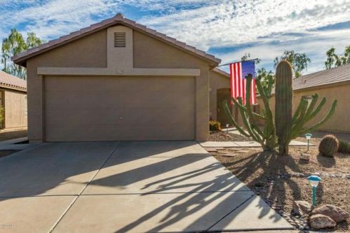 16749 157th Ave, Sun City, AZ 85374-4325