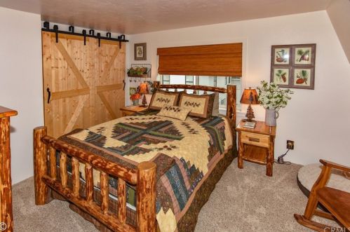 1063 H Ln, Big Bear City CA  92314-9693 exterior