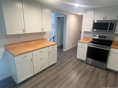 89 Starr St, Norwich CT  06360-4025 exterior