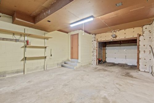 3800 Pierce St, Minneapolis MN  55421-4021 exterior