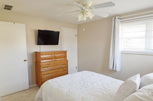 425 Geron Dr, Springfield OH 45505-2803 exterior