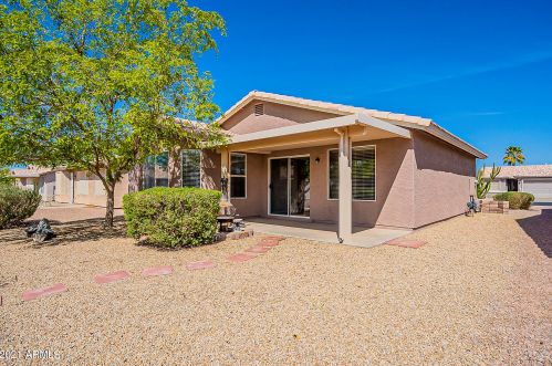 1463 Indian Wells Dr, Chandler, AZ 85249-8578