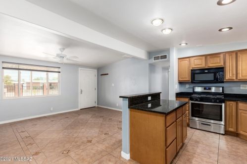 4941 Andrew St, Tucson AZ 85711-6431 exterior