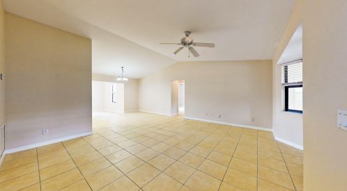 630 42nd Ave, Vero Beach FL  32968-1136 exterior