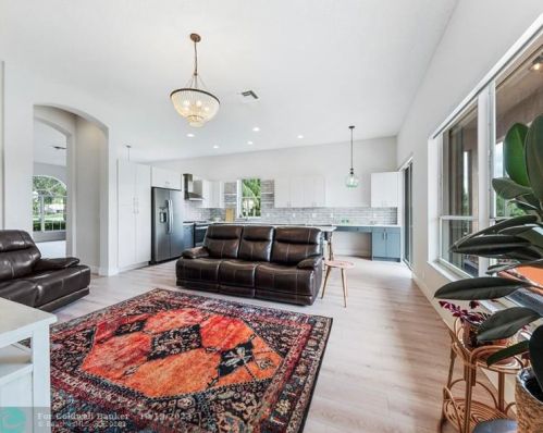 13072 18th Ct, Hollywood FL  33028-2511 exterior