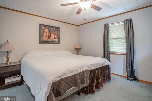 385 Zynn Rd, Downingtown PA  19335-1146 exterior