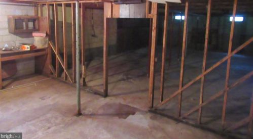 12007 Laurel Rd, Laurel DE  19956-3538 exterior