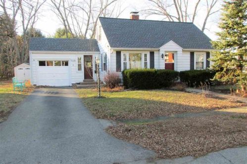 6 Edmund St, Somersworth, NH 03878-1404